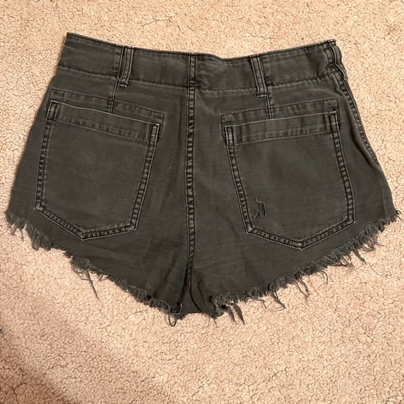 Free people shorts - Picture 2 of 3